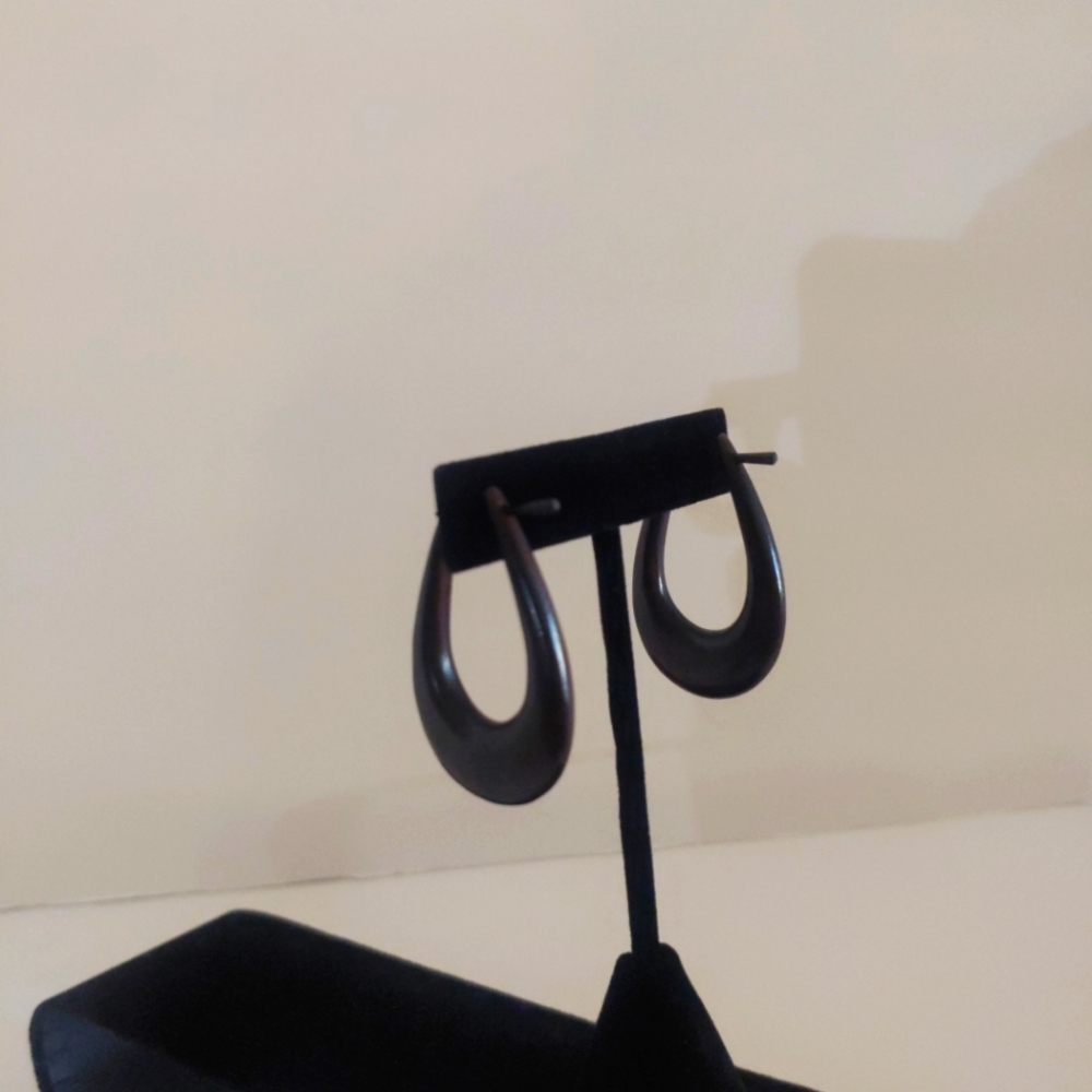 Fake Gauge Wooden Bone Looking Hoop Earrings